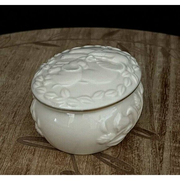 LENOX Tender Love Elephants Keepsake Oval Box w lid 24kt Gold trim Trinket Dish - Picture 7 of 12